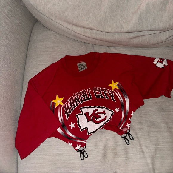 kansas city chiefs reworked crop top LF - Picture 2 of 3